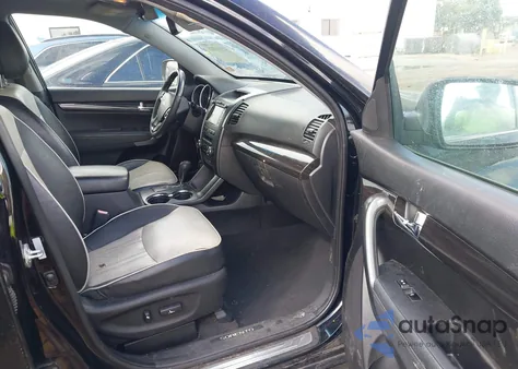 2012 Kia Sorento Sx V6 z USA, uszkodzony, nr VIN 5XYKWDA25CG192027